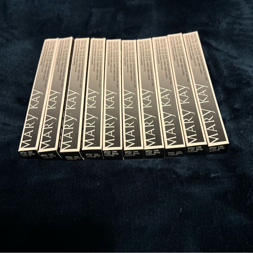 NIB Mary Kay Shadow And Line Eye Duo "Brushed Copper" Lot Of 10